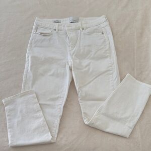 White House Black Market Cream/White Skinny Jeans